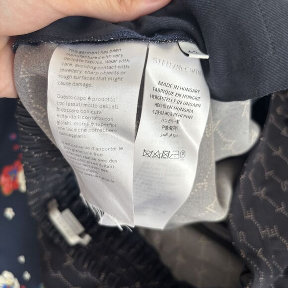 Stella McCartney Logo Print Jogger Pants - Picture 2 of 7